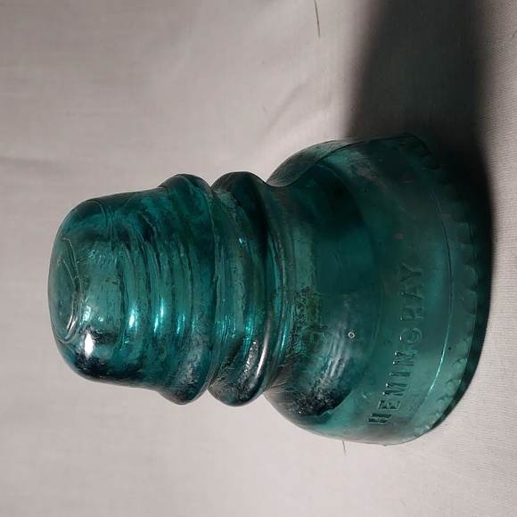 Vintage 1920s Hemingray No 40 Insulator Aqua Blue Green Collectible Glass - Picture 1 of 6